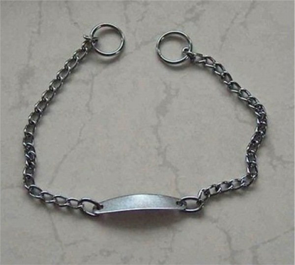 Hundehalsbänder mit Gravurplatte